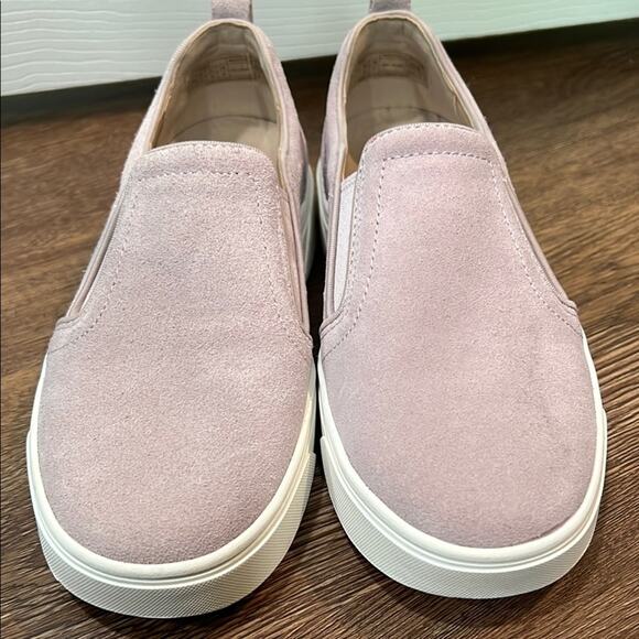 Light Pink Suede Slip-On Vionic Sneakers - Picture 3 of 8